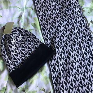 NWT Michael Kors Scarf and Beanie Set